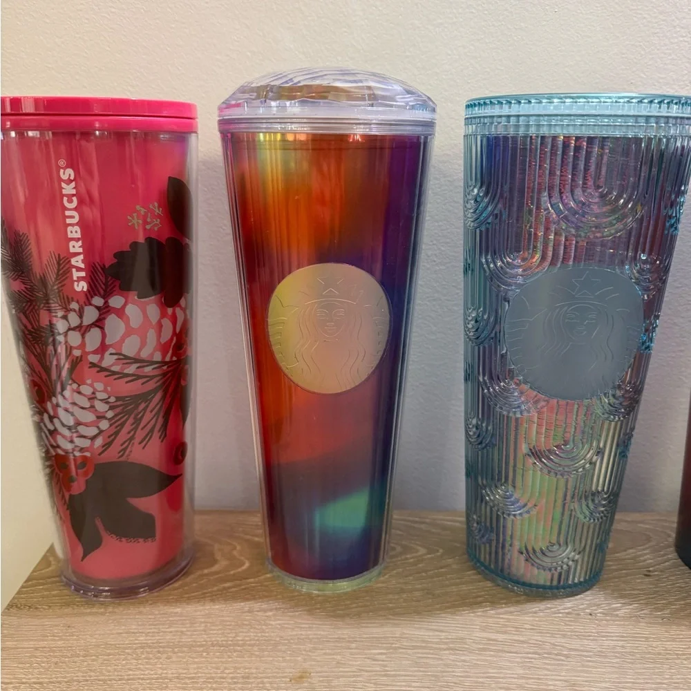 Lot of Starbucks mugs and tumblers - Picture 2 of 6